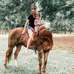 Meet your Posher, Meagan